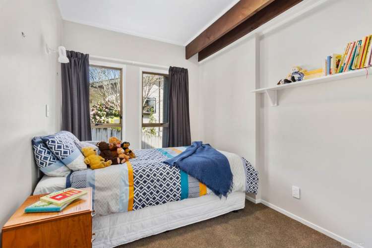 13 Tiri View Place Waiake_8