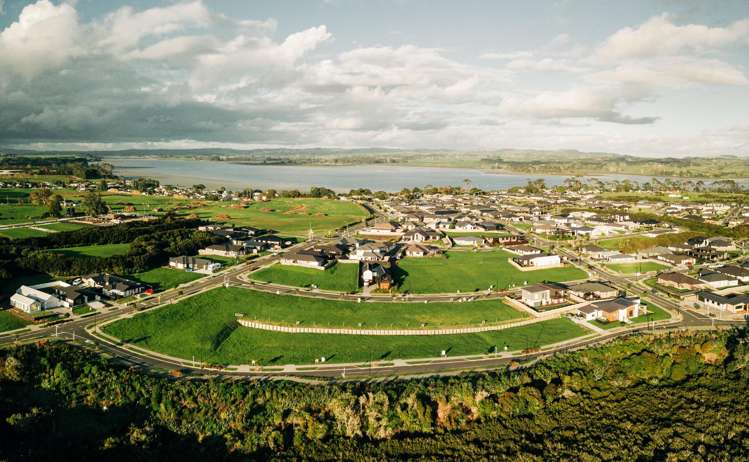 Orawahi Rd Glenbrook_11