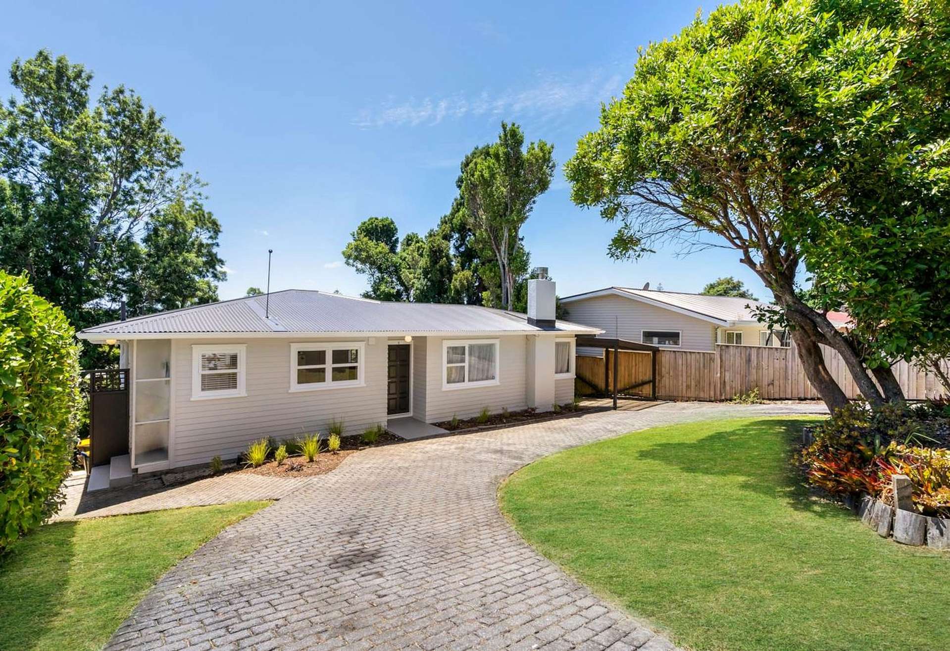 16A Beswick Place Birkdale_0