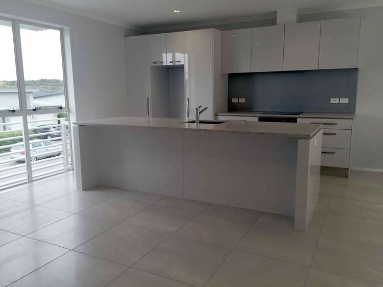 93 Barbarich Drive Stonefields_3