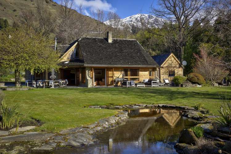 11 Arrowtown-Lake Hayes Road Lake Hayes_38