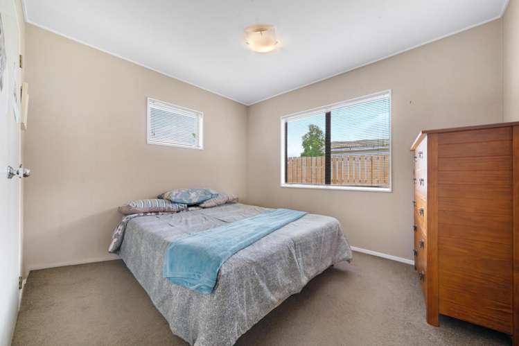 2/66 Willis Road Papakura_6