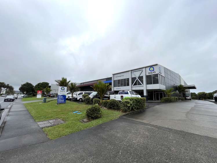 2/43 William Pickering Drive Albany_1