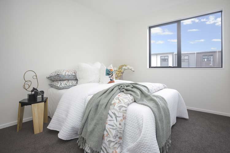 38 Selo Street Glen Eden_12