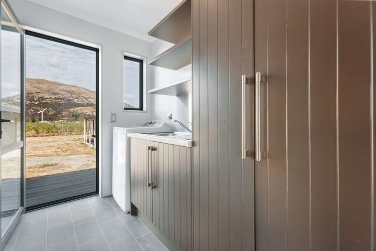 90 Willowbank Road Queensberry_15