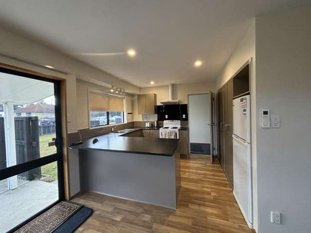 121 Waenga Drive 10126_1
