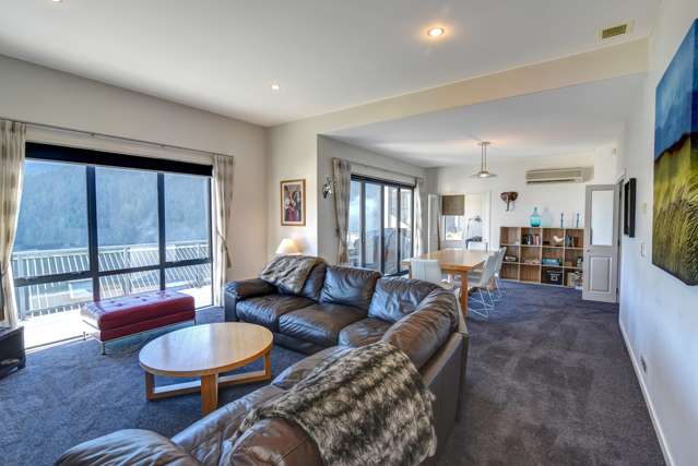 56b Belfast Terrace Queenstown_4