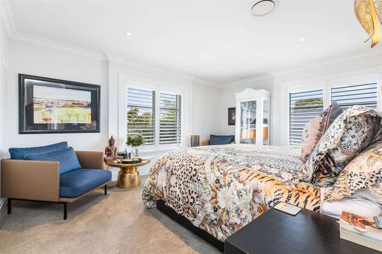6 Wairarapa Terrace Merivale_12