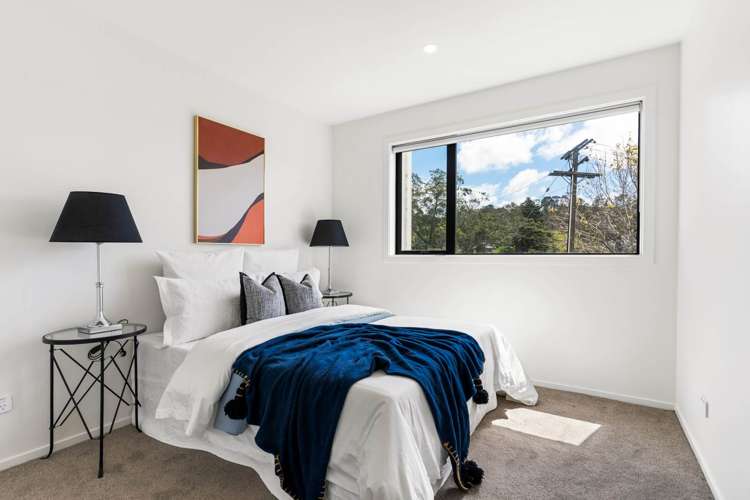 12&12A Blanc Road Silverdale_12