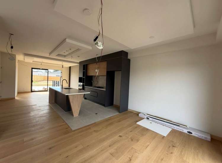 Unit 5/89 Otuwairoa Esplanade_0