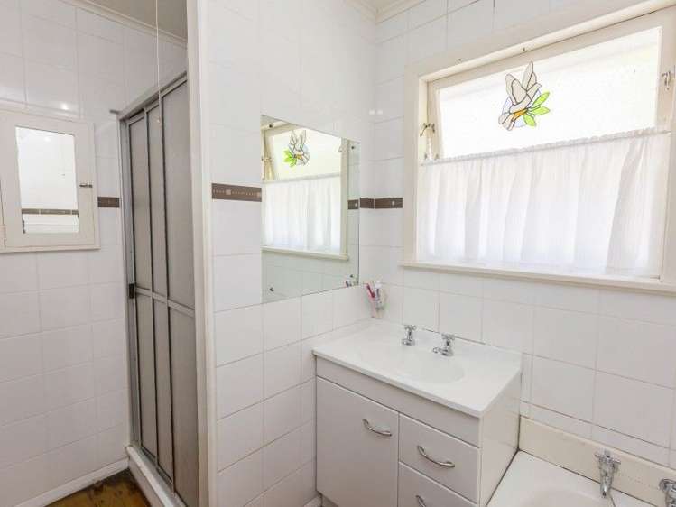 49 Blue Mountains Road Pinehaven_12