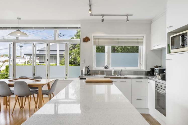 1/6 Seymour Street Saint Marys Bay_3