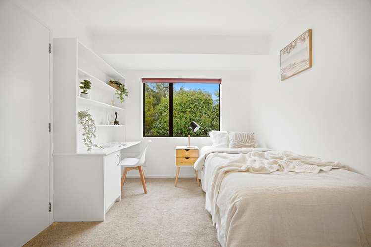 2/57 Howe Street Howick_16