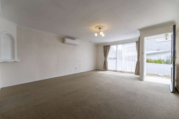 2/16 Douglas Street Highfield_6