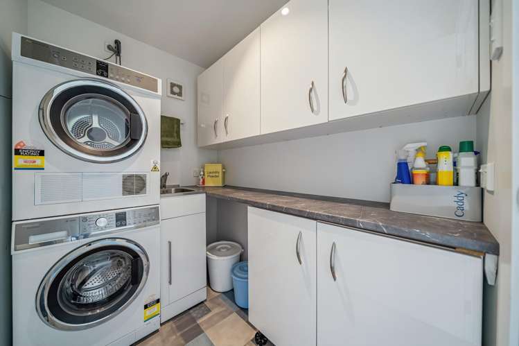 11 Plunket Avenue Petone_20