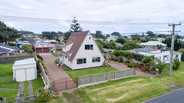 14 Holben Parade Foxton Beach_1