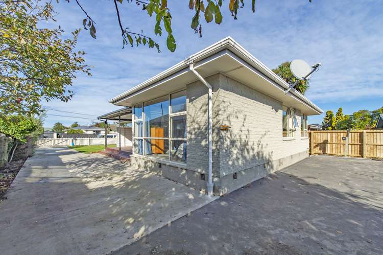 15 Frensham Crescent Woolston_20