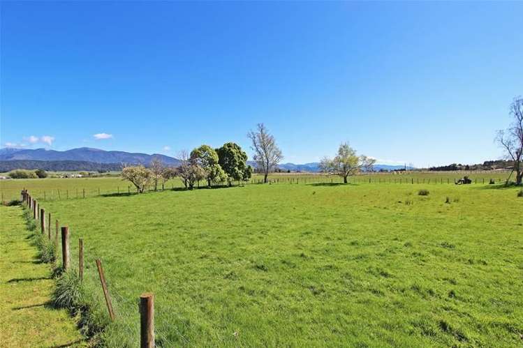 11 Edwards Road Lower Moutere_13