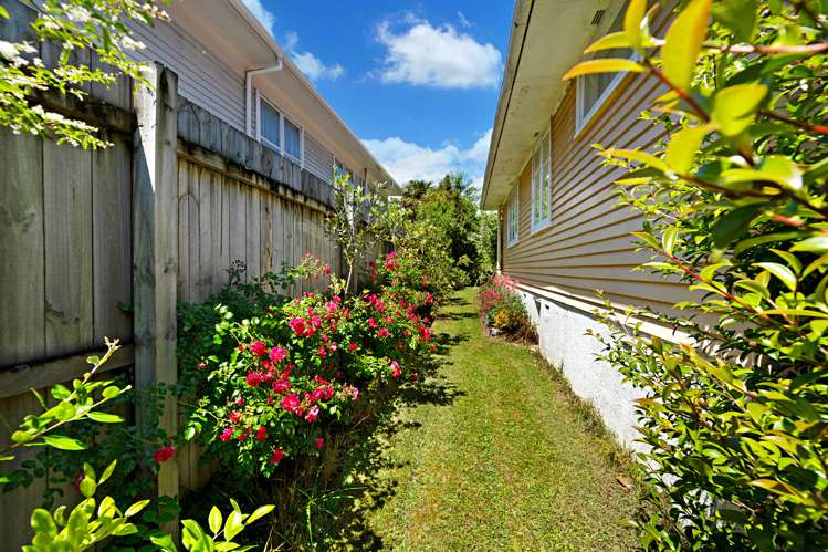 166 Whitney Street Blockhouse Bay_19