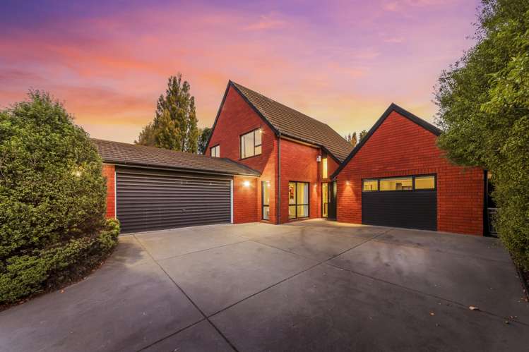 17 Sayers Crescent_0