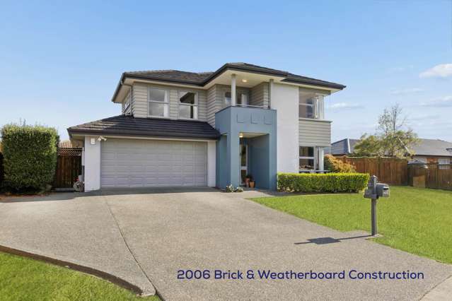 Brick & Weatherboard Beauty with 2 Ensuites!