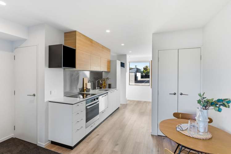 14/24 Percy Street Phillipstown_3