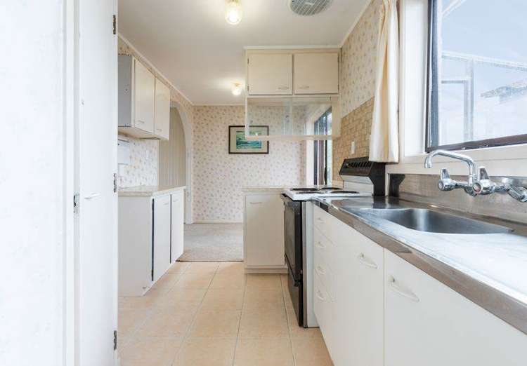 2/1 Wattle Street New Lynn_6