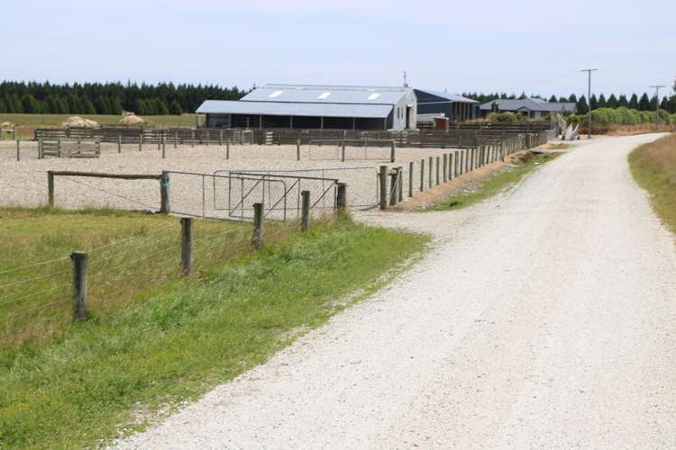 358 Holz Road Wyndham Surrounds_24