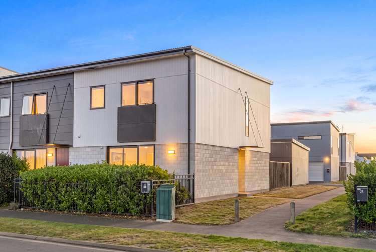 26 Tippet Crescent_0