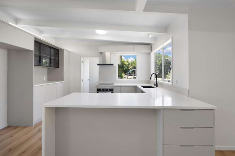 37a Doment Crescent Orewa_35