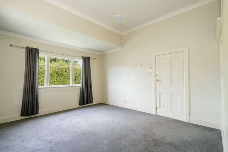 12 Avenal Street Avenal_14