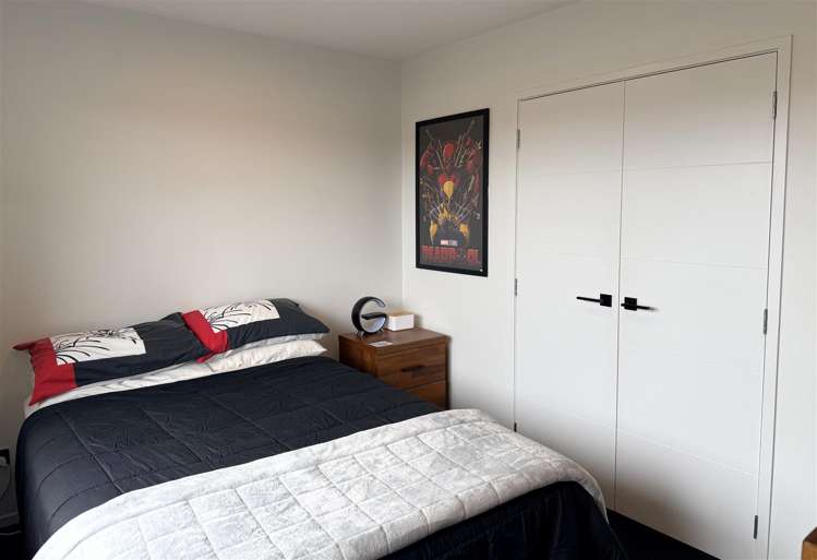 64 Blake Street Blaketown_13