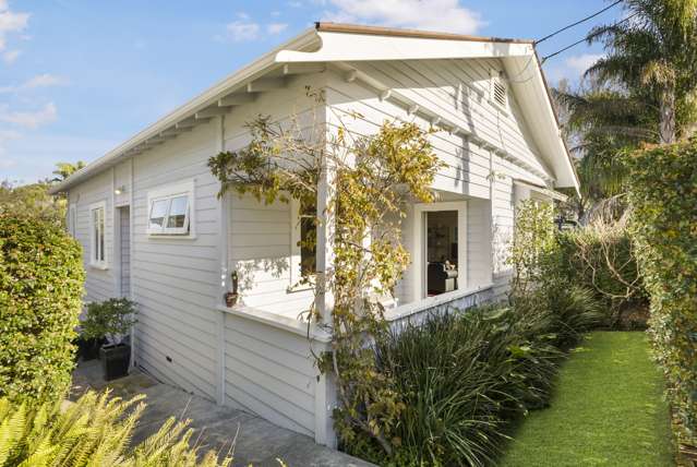 38 Cockburn Street Grey Lynn_1