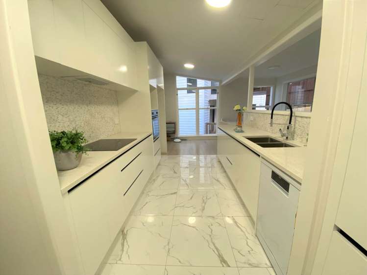 55 Kay Drive Blockhouse Bay_14