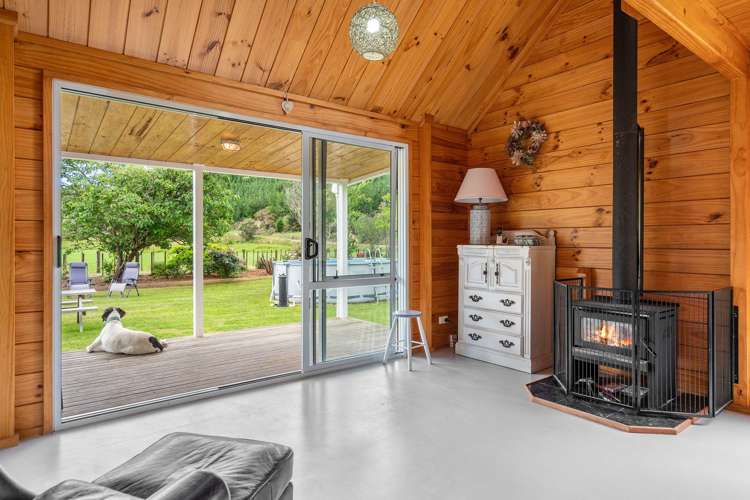 70 Waihora Road Riversdale Beach_5