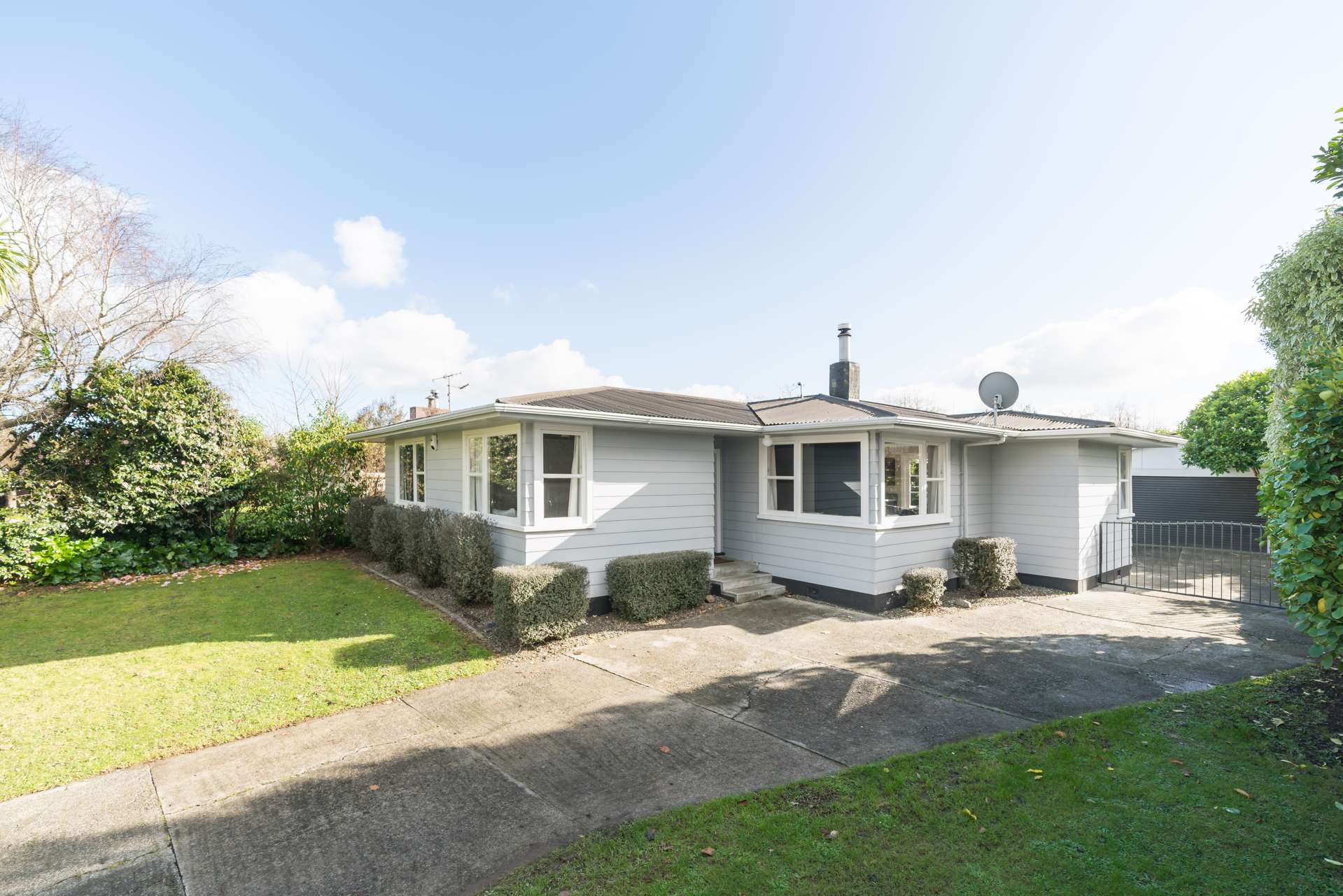 5 Henare Street West End_0