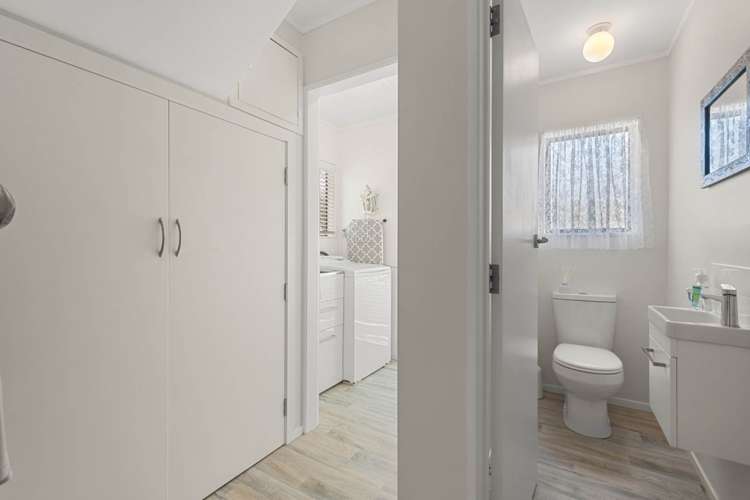 32 Derrimore Heights Clover Park_9