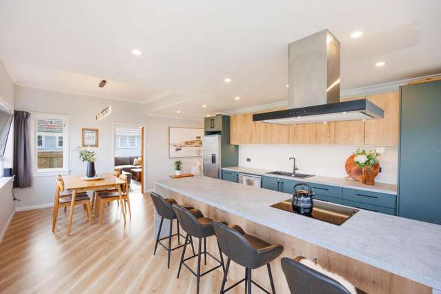 Solar-Powered, Ducted Heating & Totally Renovated