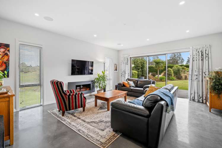 169 Dunns Road Otatara_19