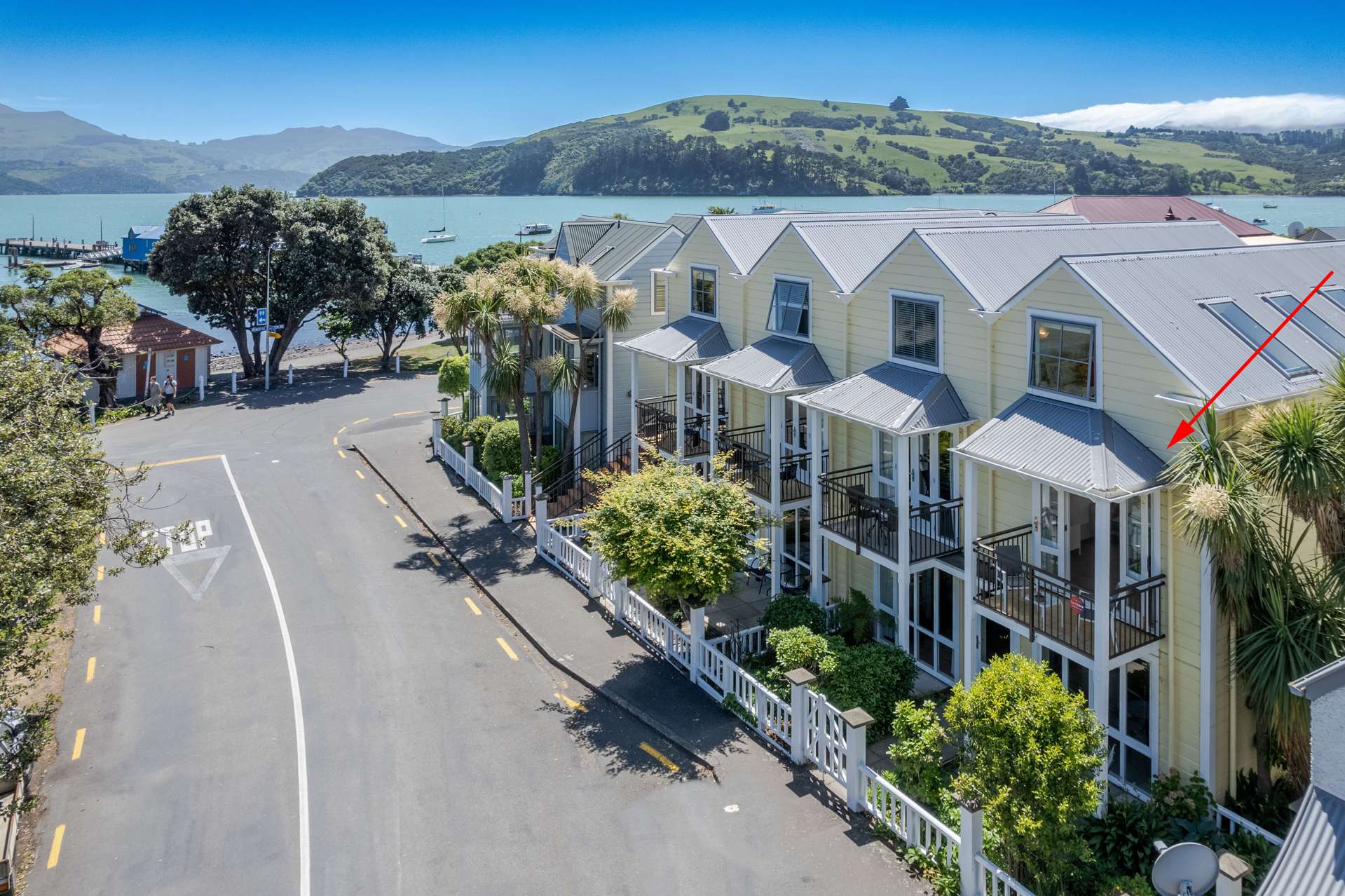 85o Beach Road Akaroa_0