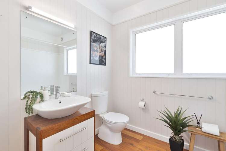 34 Brassey Road Saint Johns Hill_16