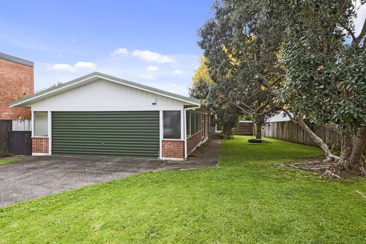 6 Frank Place Hillpark_14