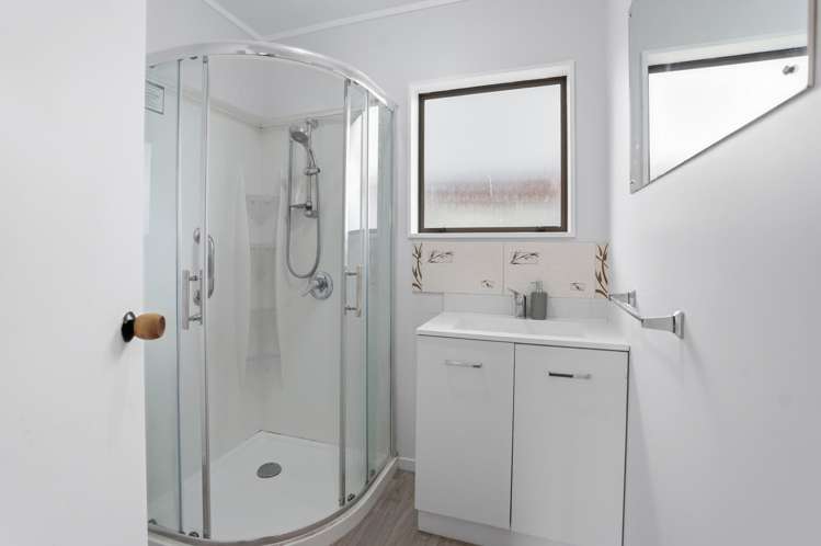 21E View Road Hikurangi_10