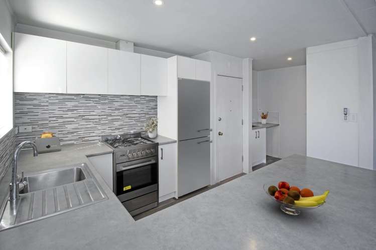 1/1 Thomas Road Flat Bush_3