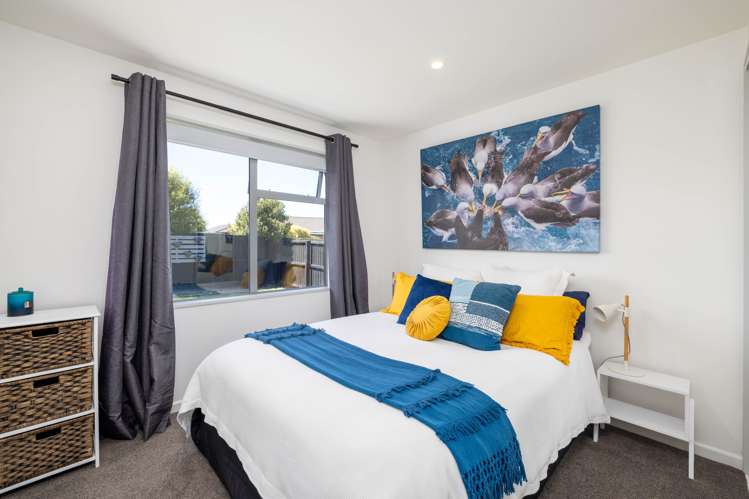 21 Flaxon Place Burwood_17