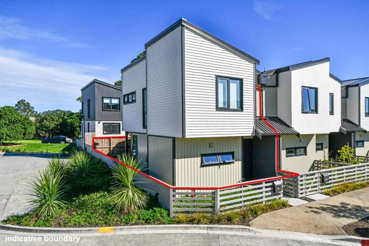 110 Te Puketoka Lane Mangere East_11