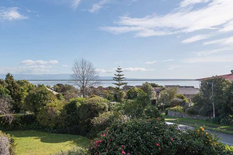 24 Tresillian Avenue Marybank_0