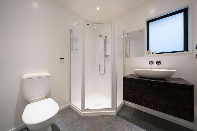 117 Woodman Drive Tawa_15