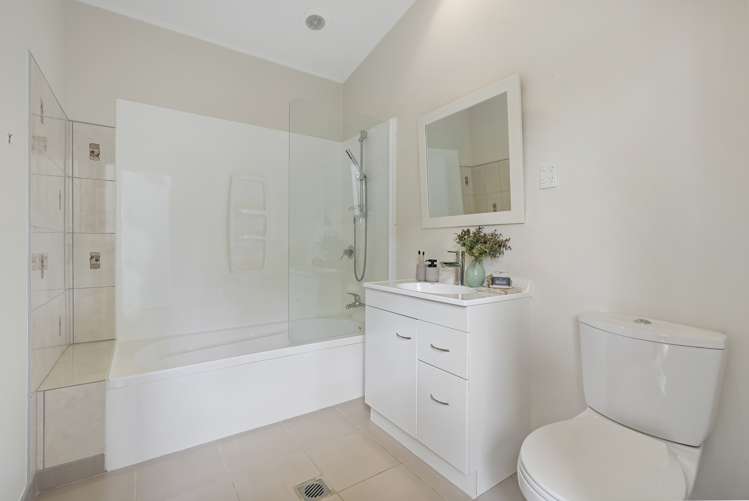 19 Te Aute Ridge Road Waitakere_24