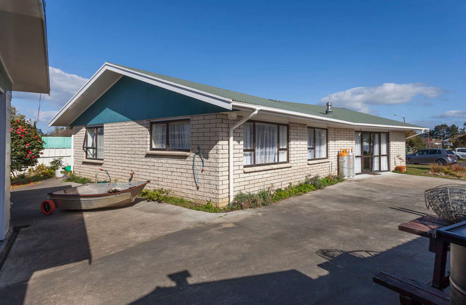 220 Chartwell Avenue Whangamata ThamesCoromandel Houses for Sale